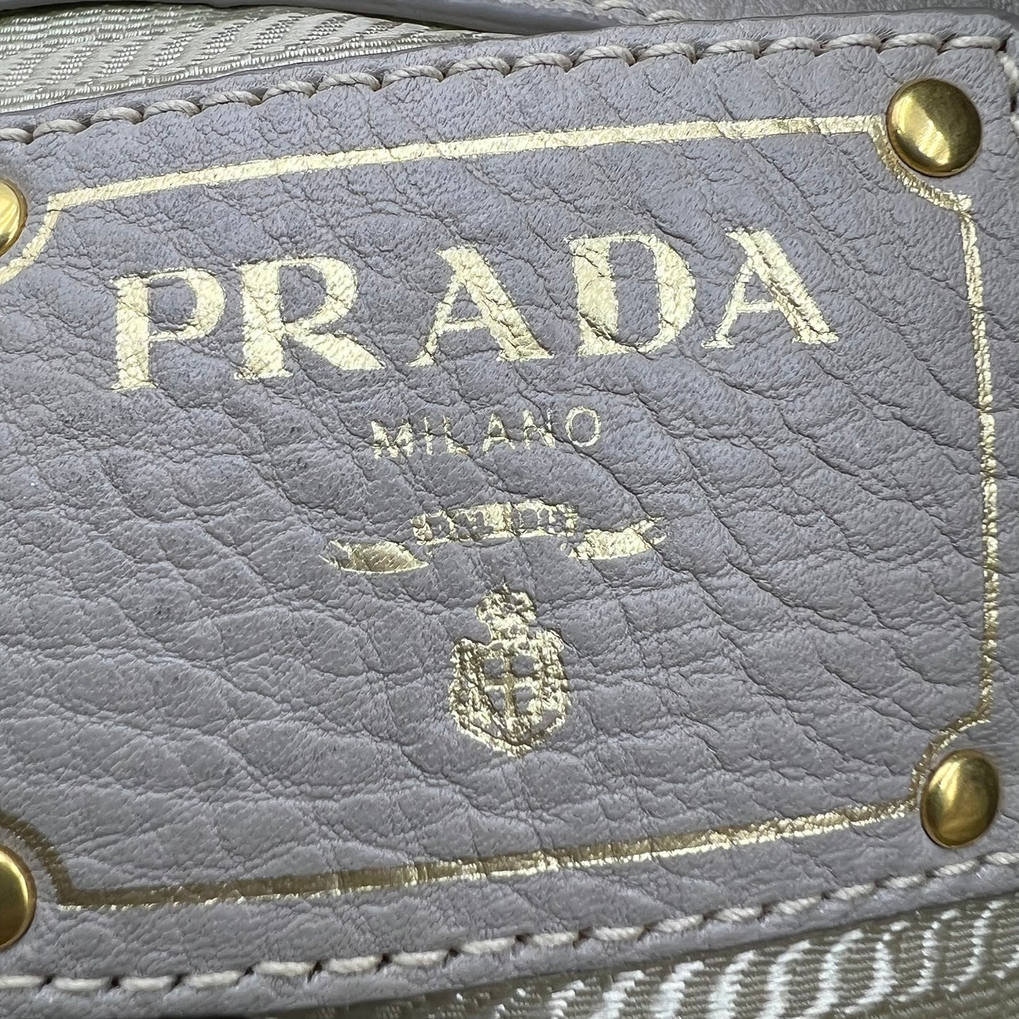 Vitello Daino Shopping Satchel Pomice