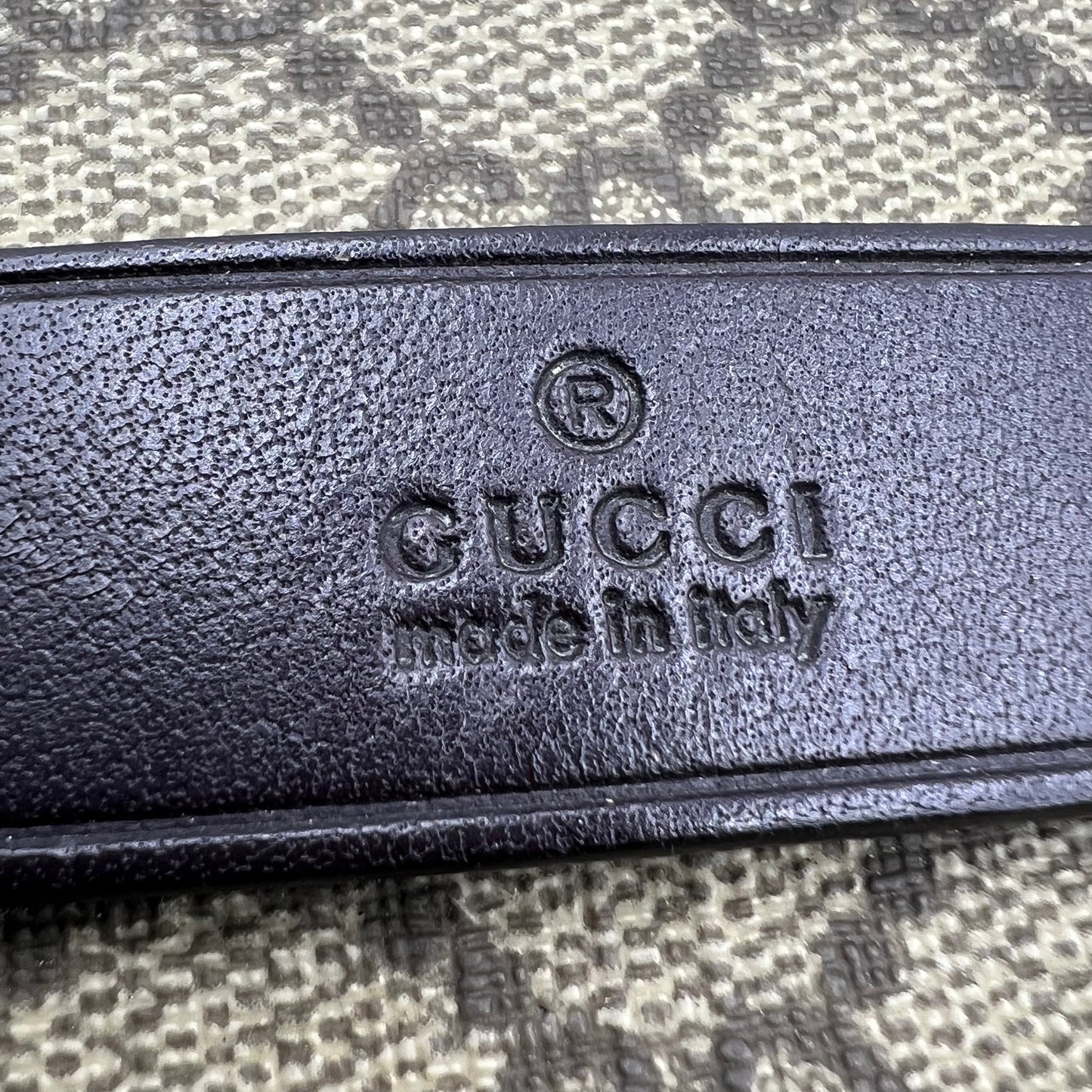Messenger Bag in GG Supreme Canvas