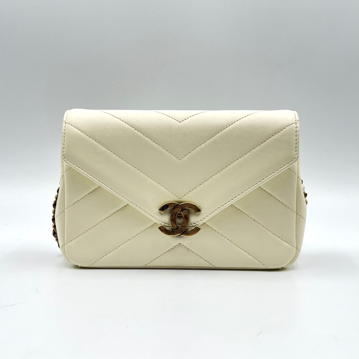Coco Envelope Flap bag beige chevron quilted lethaer crossbody
