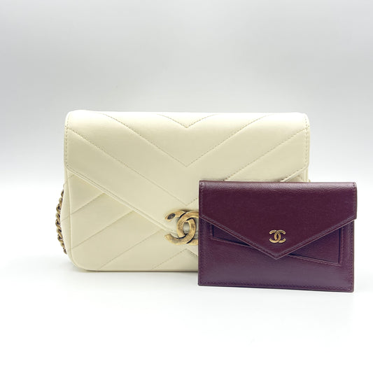 Coco Envelope Flap bag beige chevron quilted lethaer crossbody