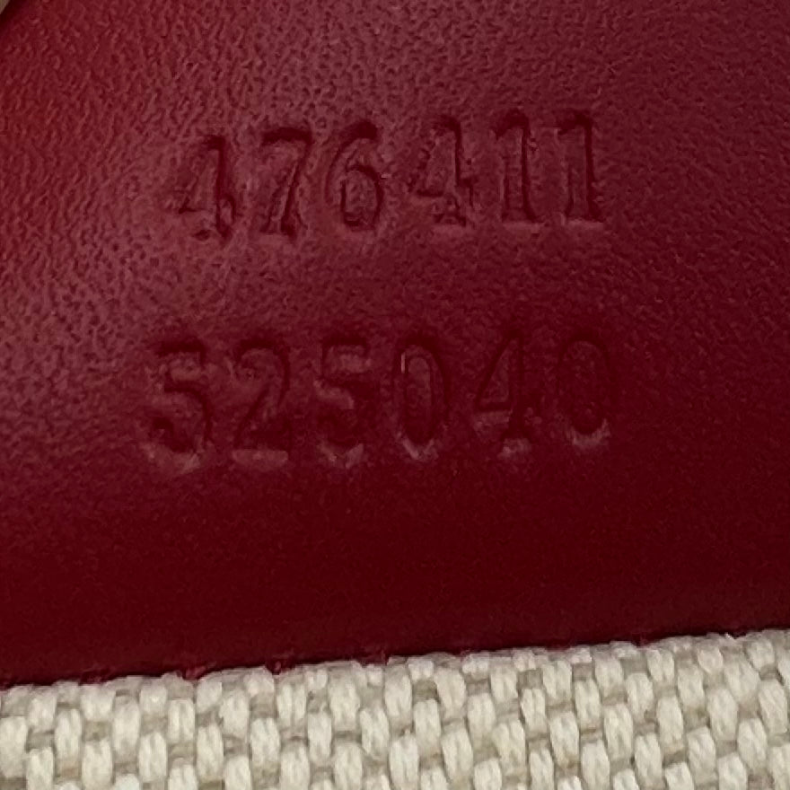 GG Supreme Rainbow Clutch Bag