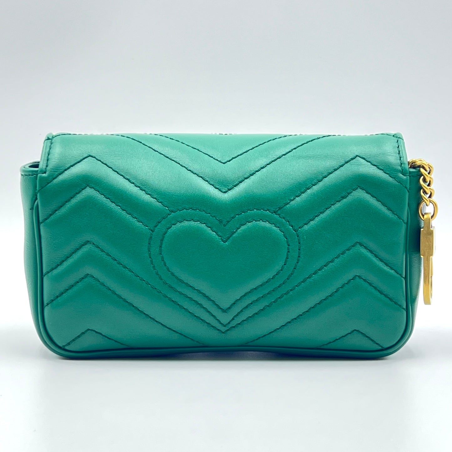 Calfskin Matelasse Super Mini GG Marmont Shoulder Bag Emerald Green