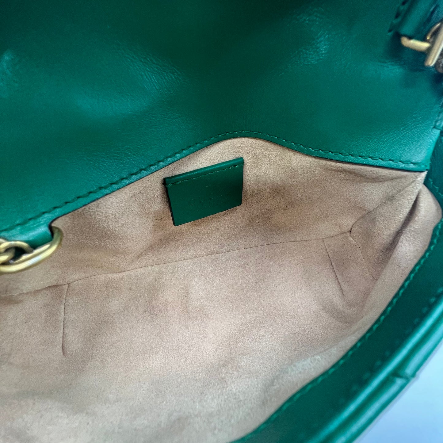 Calfskin Matelasse Super Mini GG Marmont Shoulder Bag Emerald Green