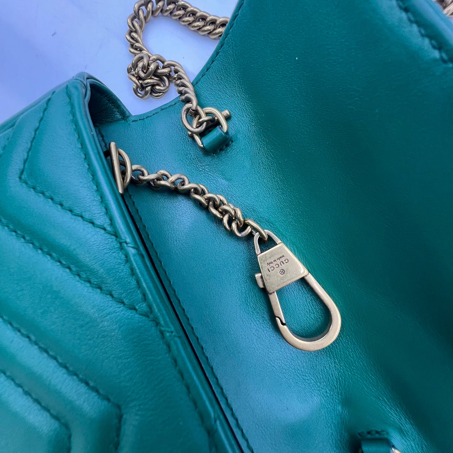 Calfskin Matelasse Super Mini GG Marmont Shoulder Bag Emerald Green