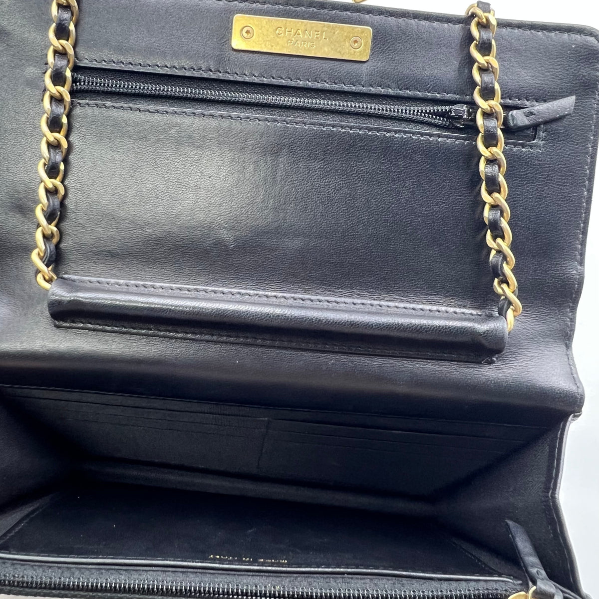 Chanel CC Quilted Lambskin Chic Wallet on Chain — view 4 of 8 CC Quilted Lambskin Chic Wallet on Chain, view 4 of 8