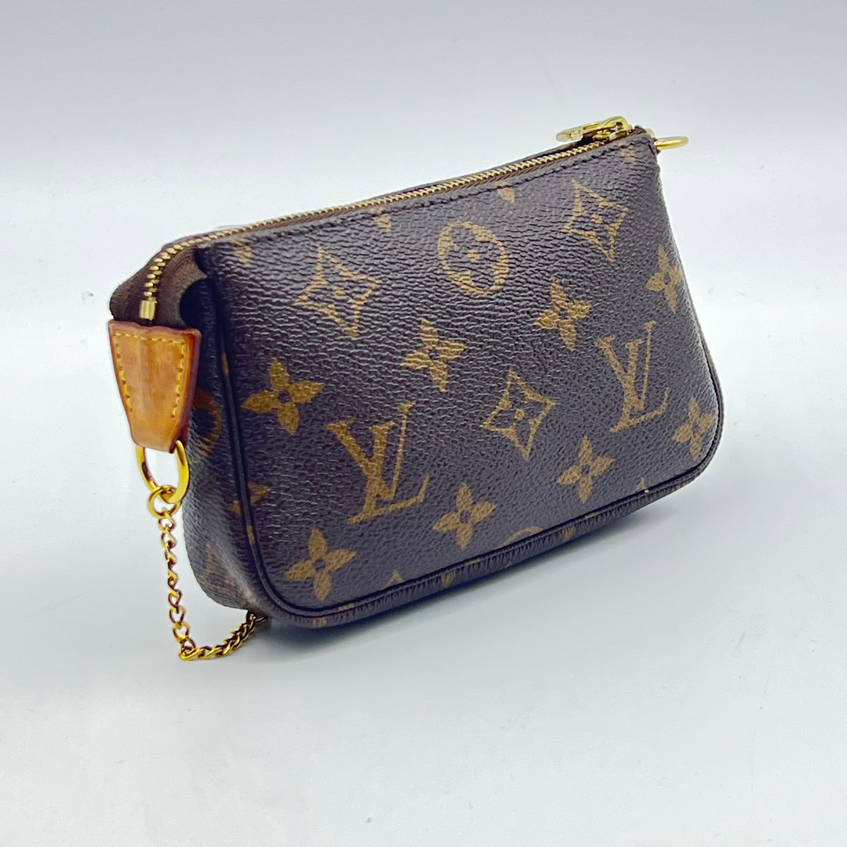 Louis Vuitton Monogram Mini Pochette Accessories — view 3 of 8 Monogram Mini Pochette Accessories, view 3 of 8