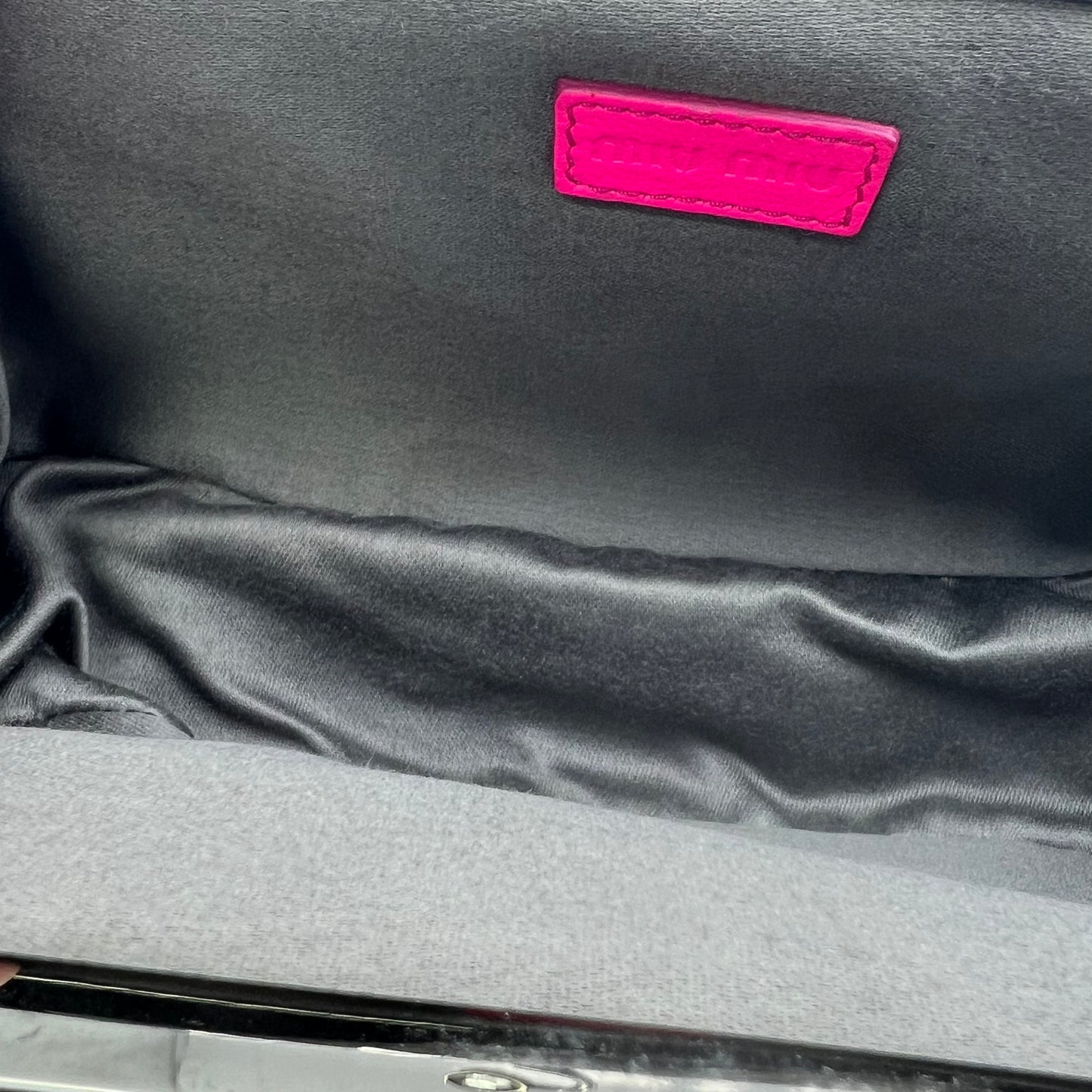 matelasse nappa kiss lock clutch
