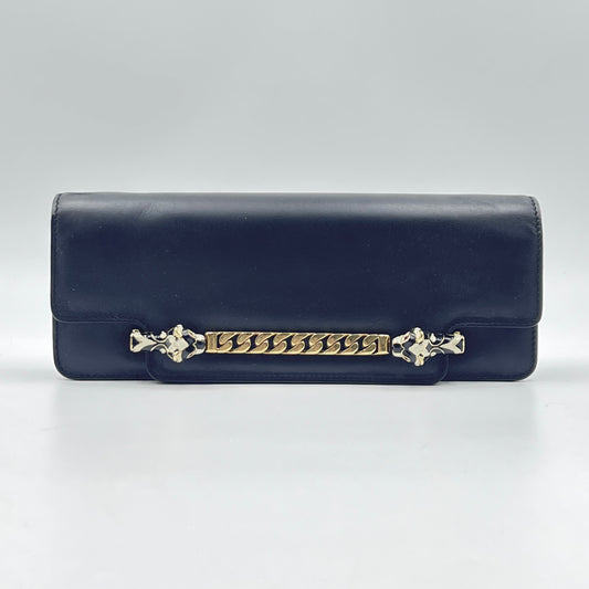 Tiger Head Clutch
