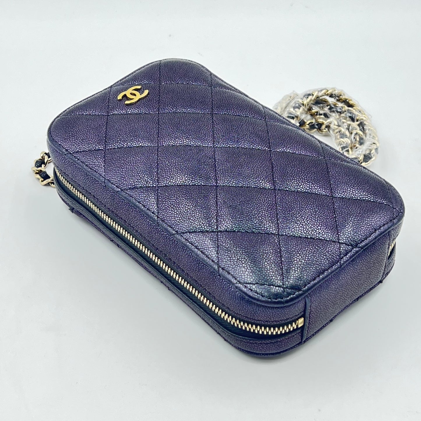 Caviar Phone Holder Vertical Zip Clutch on Chain Gold Hardware
