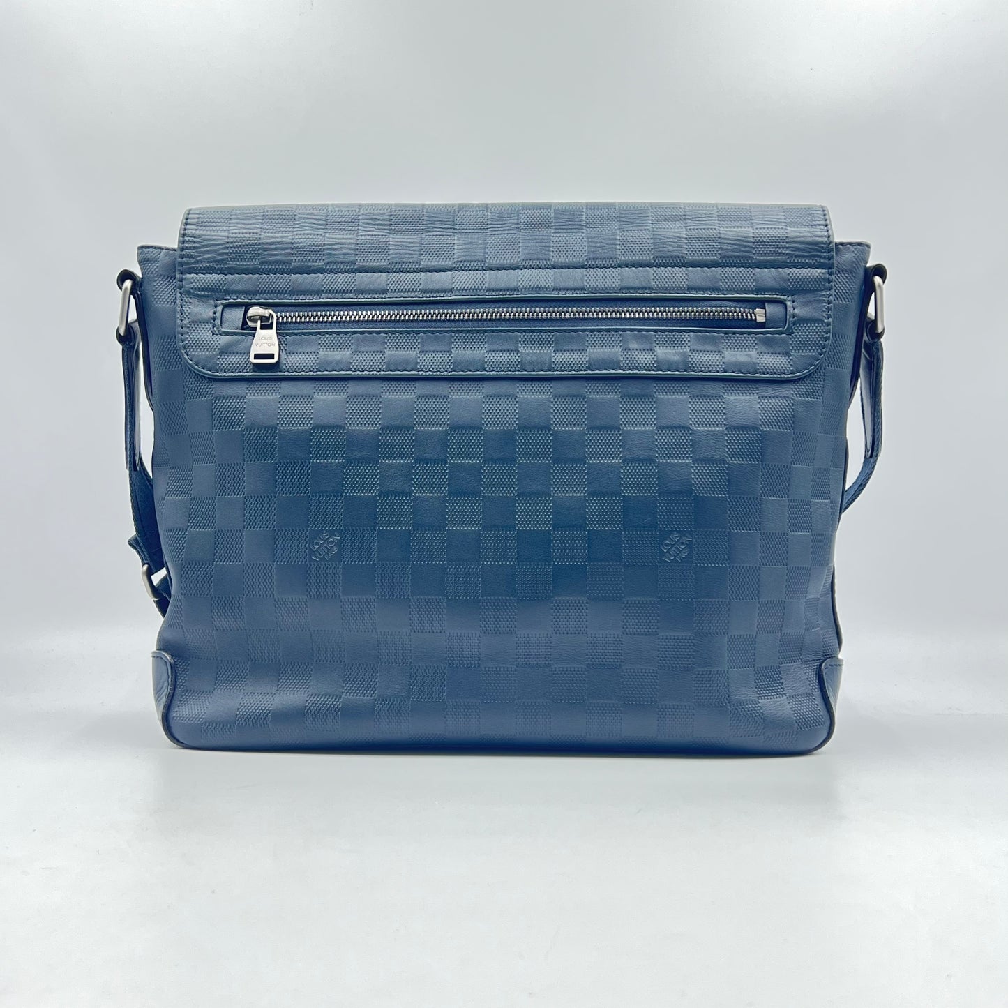 District Messenger Bag Damier Infini Leather MM