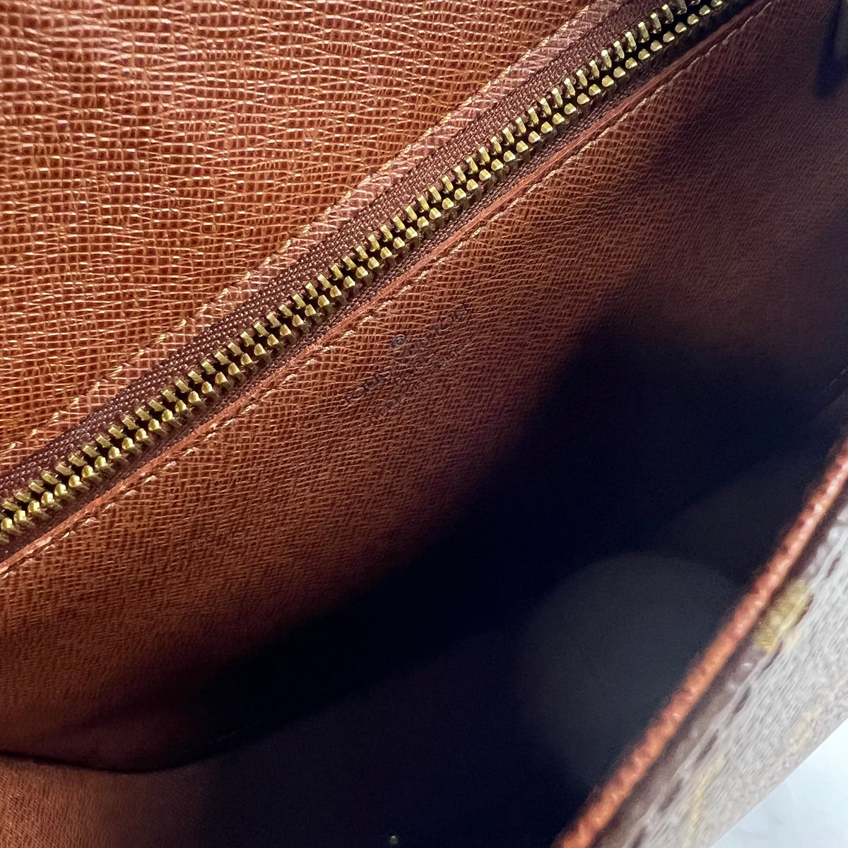 Monogram Canvas Saint Cloud GM Crossbody Bag