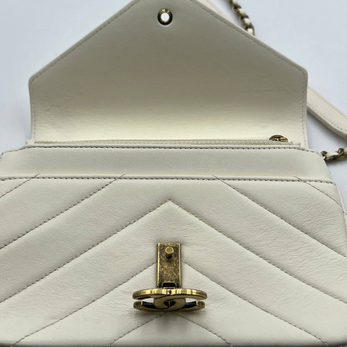 White Chevron Quilted Leather Mini Envelope Crossbody Bag