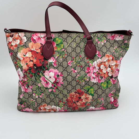 Soft GG Supreme Monogram Blooms Medium Tote