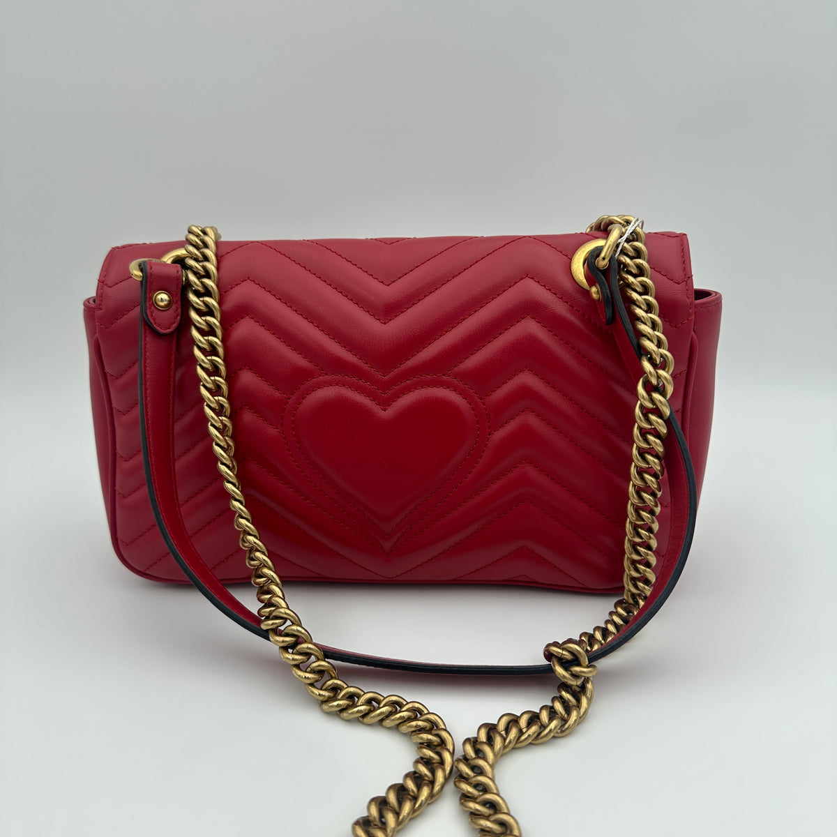Calfskin Matelasse Small GG Marmont Shoulder Bag Hibiscus Red